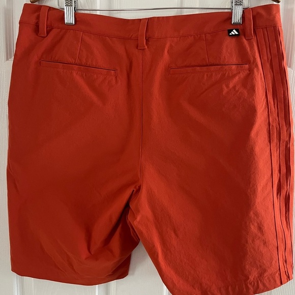 Adidas golf nylon 9 inch shorts - Picture 5 of 6